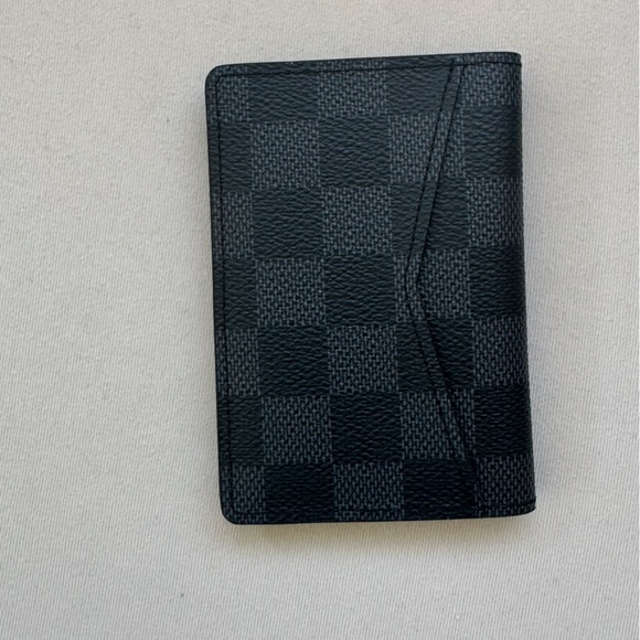 Louis Vuitton Pocket/wallet Organizer(NWOT) - Picture 2 of 9